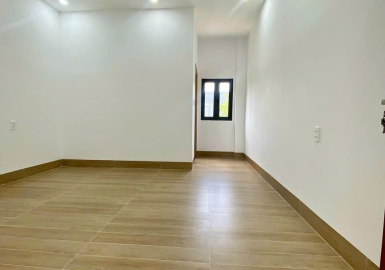 Trần thạch cao hay trần nhựa: Nên chọn loại nào cho nhà ở?